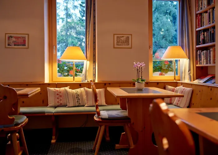 酒店 Casanna Center